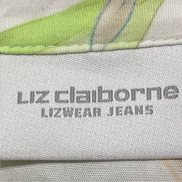 Liz Claiborne Women’s Wrap Top XL Yellow & Orange Tropical Floral Balletcore - Picture 9 of 11